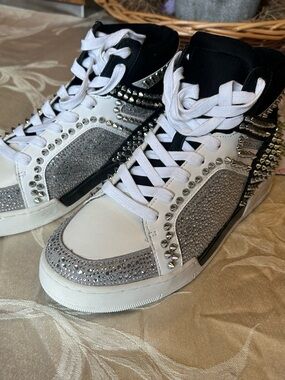 Steve Madden Cinema: white & black, crystal and  stud Embellished High-Tops
